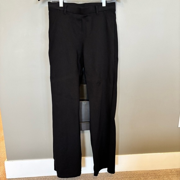 Quince Pants - Quince Women’s Ultra-Stretch Ponte Bootcut Pant - size S